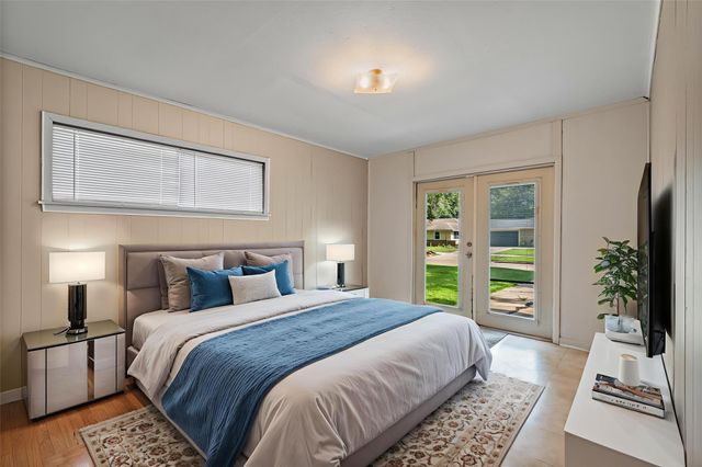 5532 Meadow Creek Lane, Houston, TX 77017