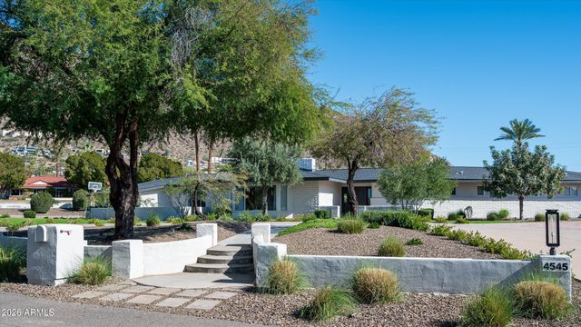 4545 N ROYAL VIEW Drive E, Phoenix, AZ 85018