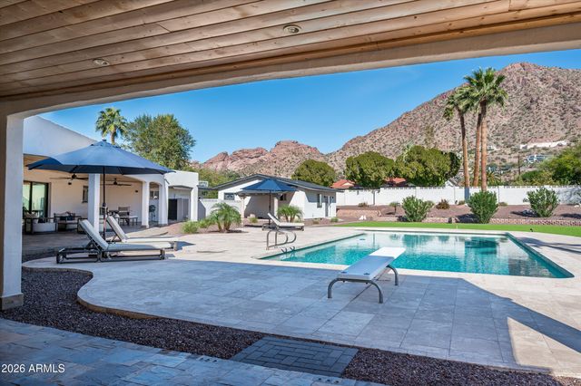 4545 N ROYAL VIEW Drive E, Phoenix, AZ 85018