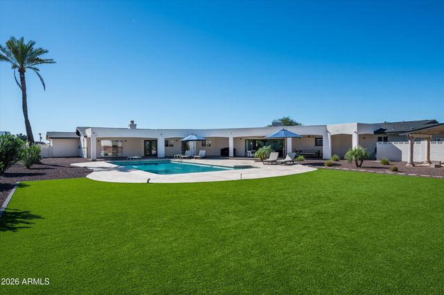 4545 N ROYAL VIEW Drive E, Phoenix, AZ 85018