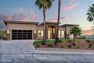 890 Via Ondulando, Ventura, CA 93003