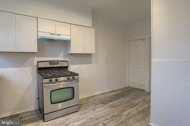 1407 LIBERTY ST, Harrisburg, PA 17103