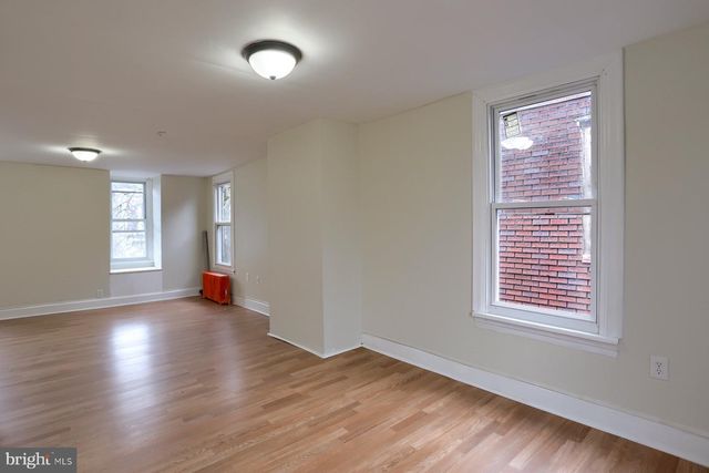 1407 LIBERTY ST, Harrisburg, PA 17103