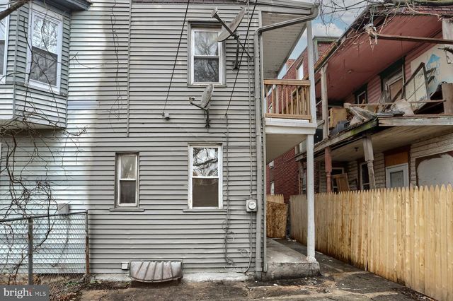1407 LIBERTY ST, Harrisburg, PA 17103