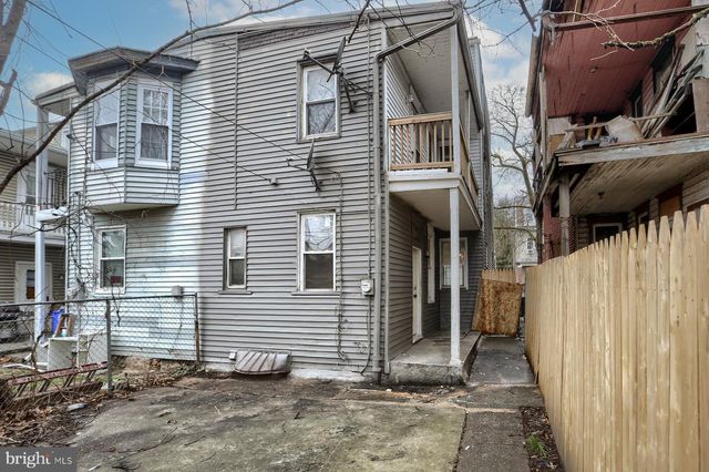 1407 LIBERTY ST, Harrisburg, PA 17103