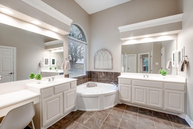 422 Cadence, San Antonio, TX 78260