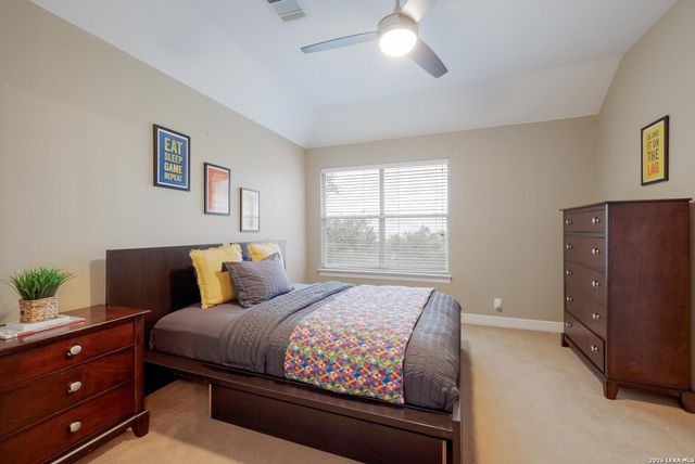 422 Cadence, San Antonio, TX 78260