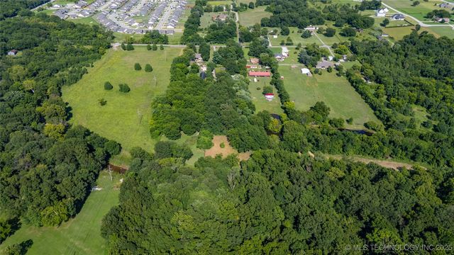 12424 S 185th Street, Broken Arrow, OK 74011