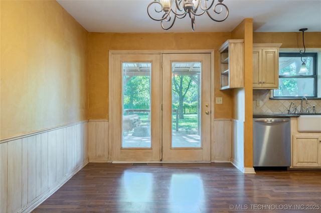 12424 S 185th Street, Broken Arrow, OK 74011