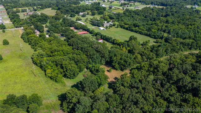 12424 S 185th Street, Broken Arrow, OK 74011