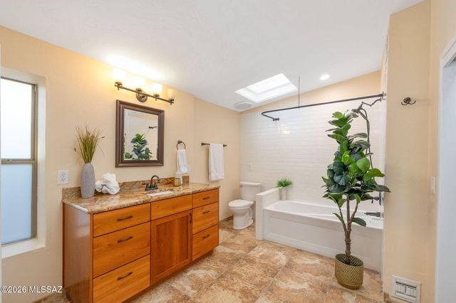4537 E San Carlos Place S, Tucson, AZ 85712