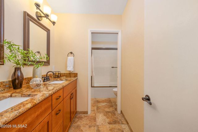 4537 E San Carlos Place S, Tucson, AZ 85712