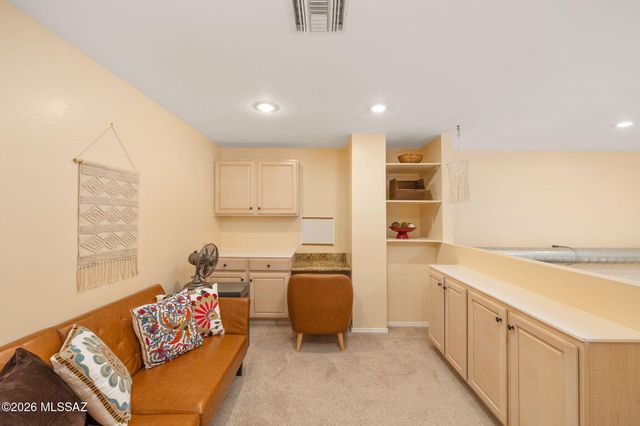 4537 E San Carlos Place S, Tucson, AZ 85712