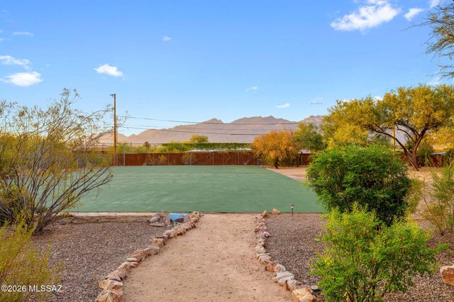4537 E San Carlos Place S, Tucson, AZ 85712