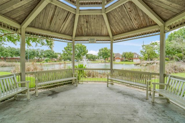 26426 Richwood Oaks Drive, Katy, TX 77494