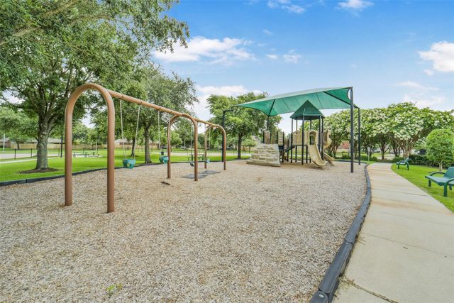 26426 Richwood Oaks Drive, Katy, TX 77494
