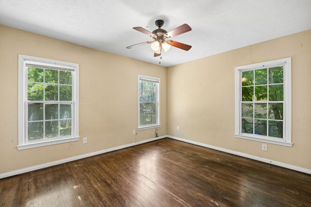3228 E Perryton Drive, Dallas, TX 75224