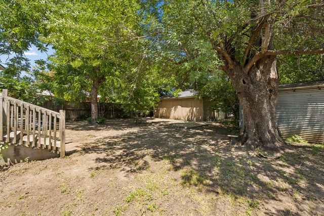 3228 E Perryton Drive, Dallas, TX 75224