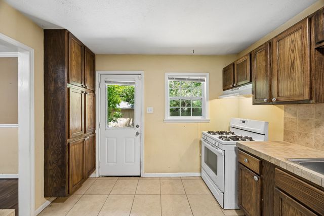 3228 E Perryton Drive, Dallas, TX 75224