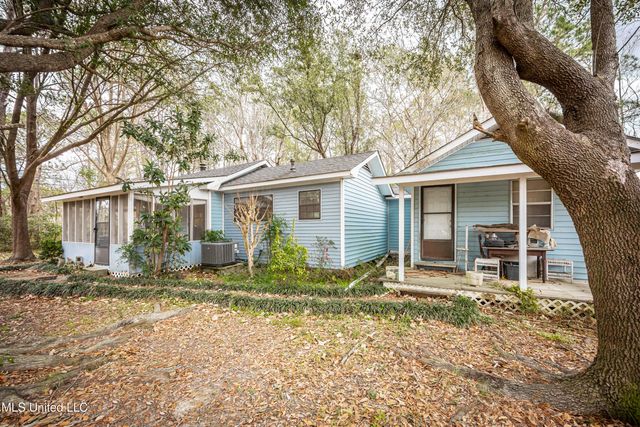 13162 Hudson Krohn Road, Biloxi, MS 39532