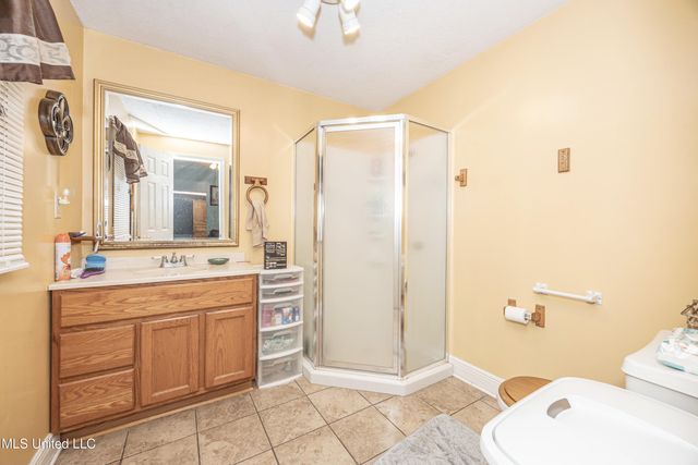 13162 Hudson Krohn Road, Biloxi, MS 39532