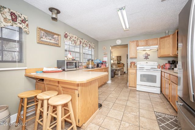 13162 Hudson Krohn Road, Biloxi, MS 39532