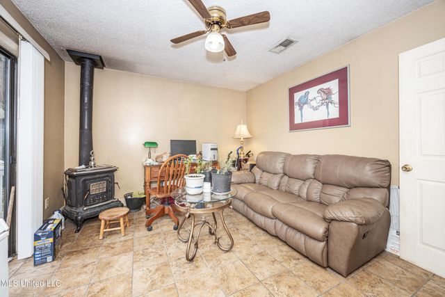 13162 Hudson Krohn Road, Biloxi, MS 39532