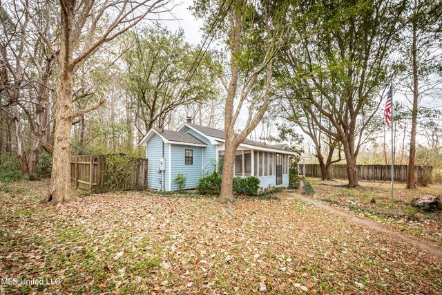 13162 Hudson Krohn Road, Biloxi, MS 39532