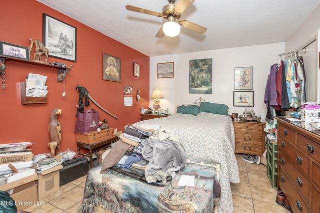 13162 Hudson Krohn Road, Biloxi, MS 39532