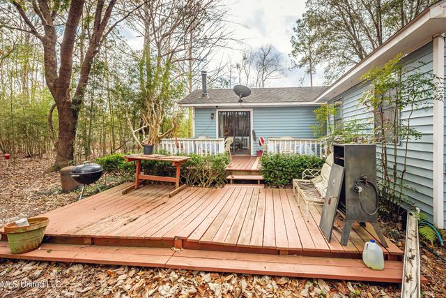 13162 Hudson Krohn Road, Biloxi, MS 39532