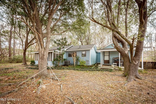 13162 Hudson Krohn Road, Biloxi, MS 39532