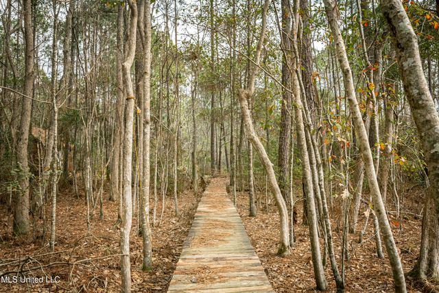 13162 Hudson Krohn Road, Biloxi, MS 39532