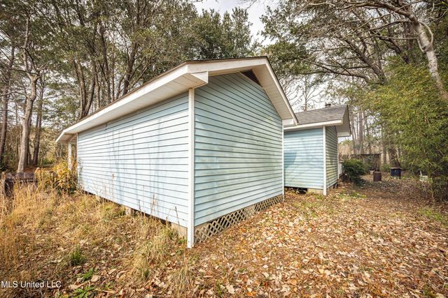 13162 Hudson Krohn Road, Biloxi, MS 39532