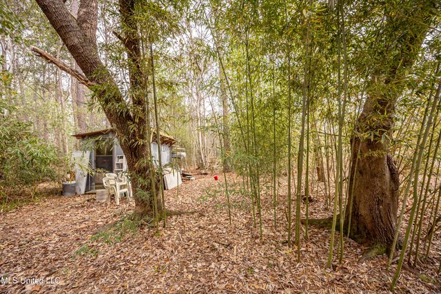 13162 Hudson Krohn Road, Biloxi, MS 39532