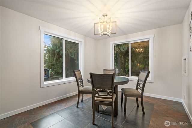 21985 Apollo Drive NE, Poulsbo, WA 98370