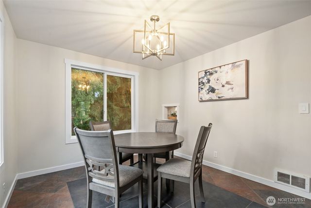 21985 Apollo Drive NE, Poulsbo, WA 98370