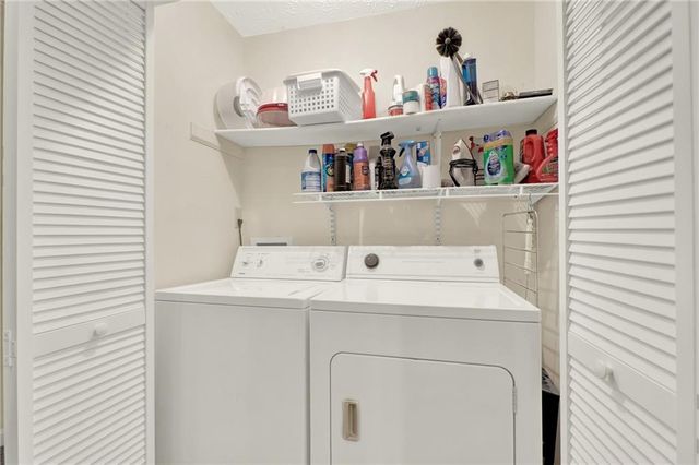 210 Brolley Woods Drive, Woodstock, GA 30189