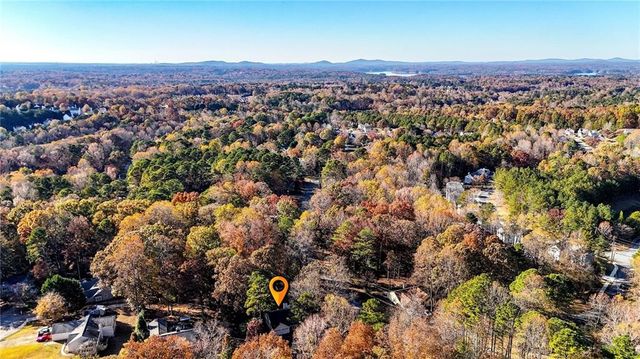 210 Brolley Woods Drive, Woodstock, GA 30189