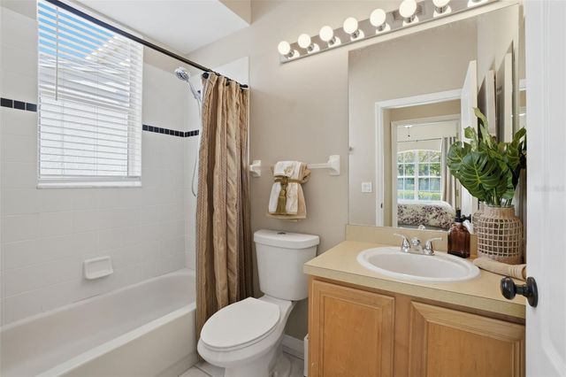 5007 BELLTHORN DRIVE, Orlando, FL 32837