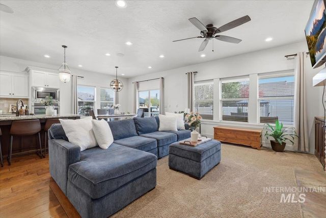 11735 W Carlisle Bay Dr, Star, ID 83669