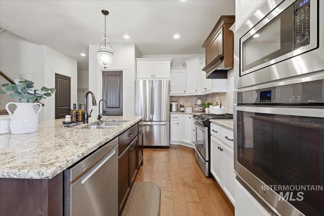 11735 W Carlisle Bay Dr, Star, ID 83669