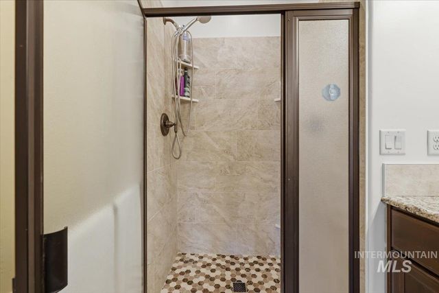 11735 W Carlisle Bay Dr, Star, ID 83669