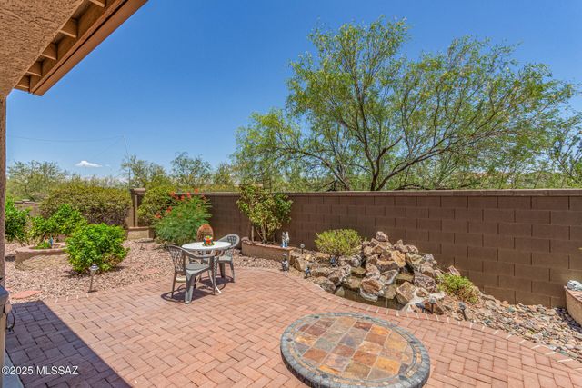 14235 S Via Del Farolito, Sahuarita, AZ 85629