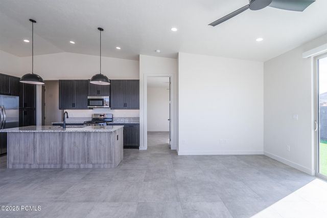 3007 N 570 North, Hurricane, UT 84737