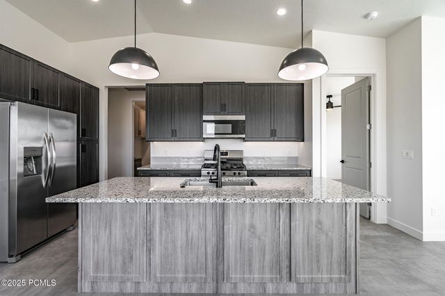 3007 N 570 North, Hurricane, UT 84737