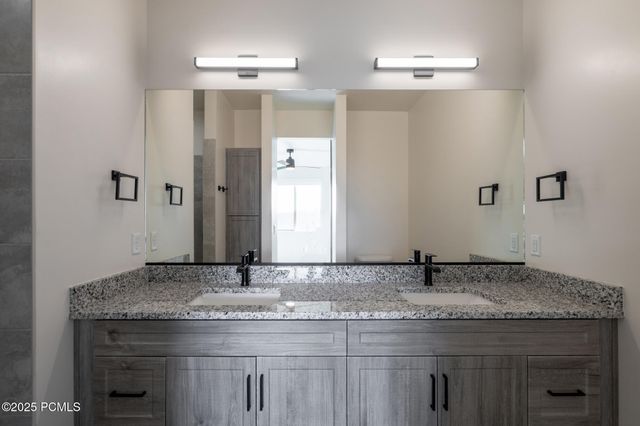 3007 N 570 North, Hurricane, UT 84737