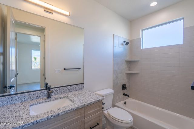 3007 N 570 North, Hurricane, UT 84737