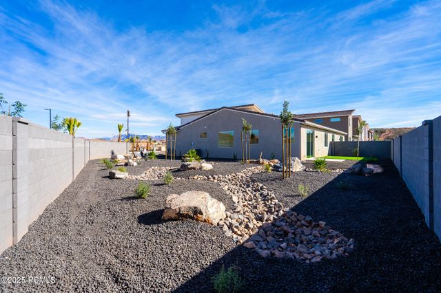 3007 N 570 North, Hurricane, UT 84737