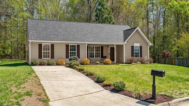 1809 Antler Court, Greensboro, NC 27406