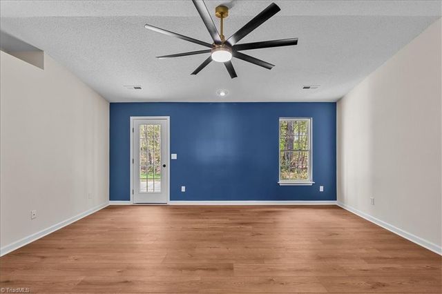 1809 Antler Court, Greensboro, NC 27406